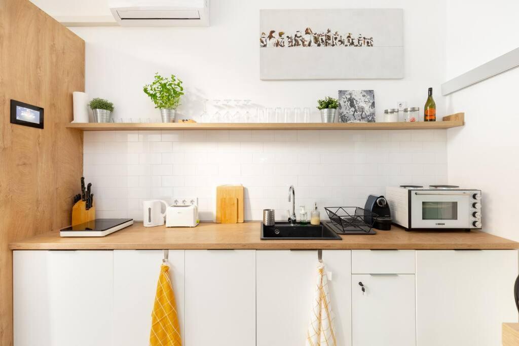 Stylish And Smart Apartment In The Center Budapeşte Dış mekan fotoğraf